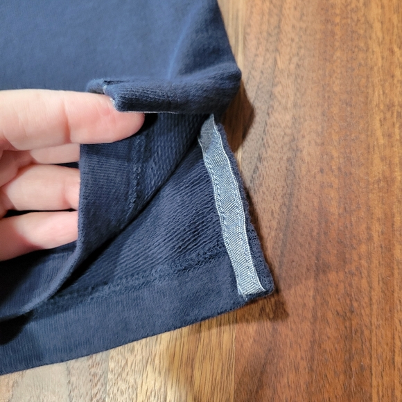 L.L. Bean Henley Classic Rugby Syle Hidden Button Placket Size Large - Picture 8 of 8